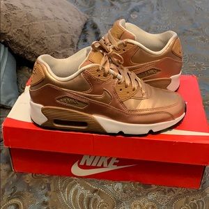 Nike air max rose gold